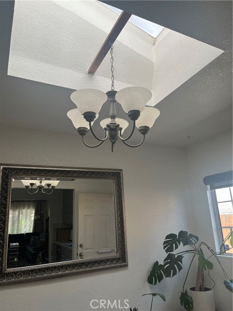 10507 Pinehurst Avenue, South Gate CA: https://media.crmls.org/medias/bdb9999f-2e44-49eb-8a98-a5ecb5f5947b.jpg