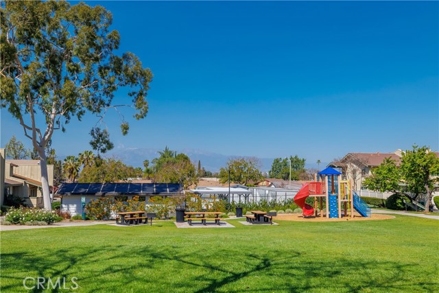 Detail Gallery Image 52 of 53 For 1422 Camelot Dr, Corona,  CA 92882 - 2 Beds | 1/1 Baths