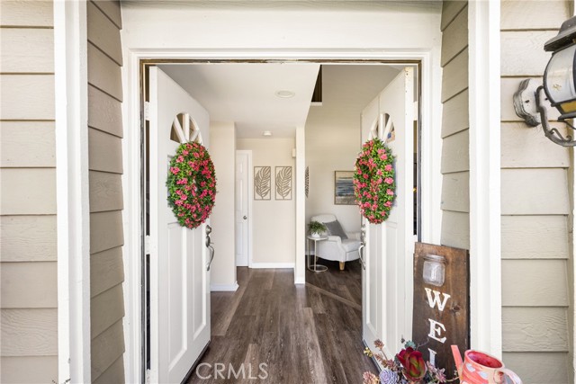 26065 Las Flores, Mission Viejo CA: https://media.crmls.org/medias/bdba07cf-170e-4e72-8212-6ca971de7b5d.jpg