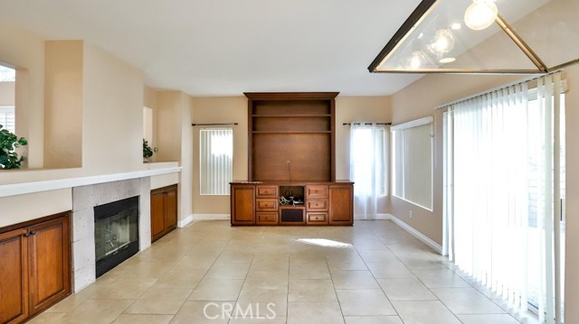 Detail Gallery Image 11 of 43 For 23995 Nicole Way, Yorba Linda,  CA 92887 - 4 Beds | 2/1 Baths