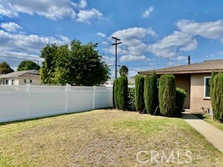 Detail Gallery Image 2 of 19 For 16357 Labrador, Northridge,  CA 91343 - 3 Beds | 2 Baths