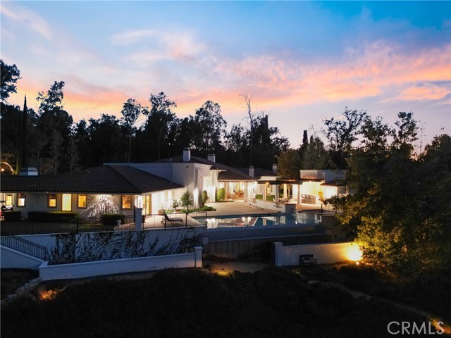 Detail Gallery Image 1 of 53 For 328 W Mariposa Dr, Redlands,  CA 92373 - 4 Beds | 6/1 Baths