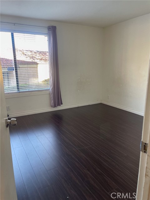 Detail Gallery Image 8 of 11 For 95 Country Mile Rd #245,  Pomona,  CA 91766 - 2 Beds | 2 Baths