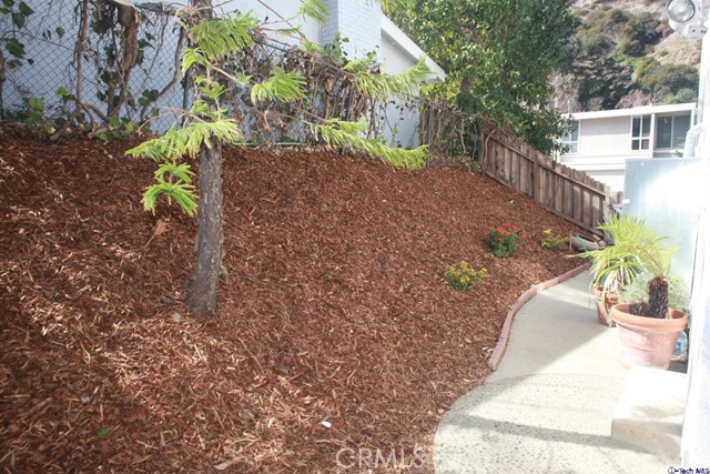 3 Bed Home for Sale in Encino, California