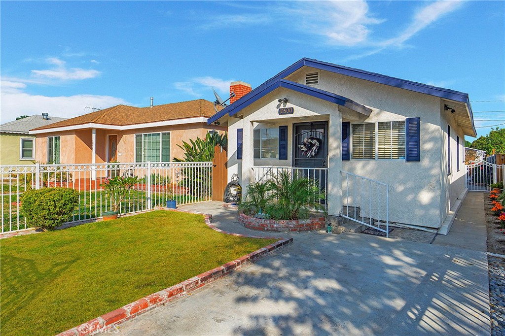 10500 San Gabriel Avenue, South Gate, CA 90280