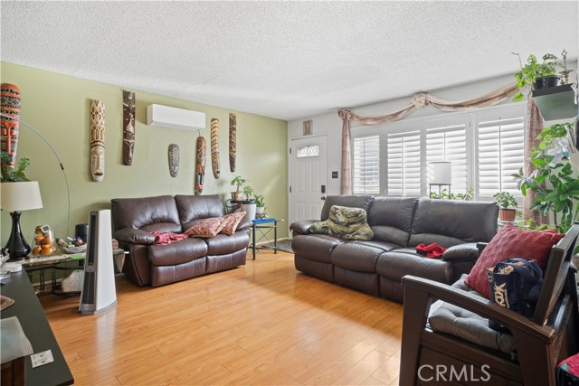 Detail Gallery Image 8 of 38 For 12915 Lariat, Norwalk,  CA 90650 - 3 Beds | 2 Baths