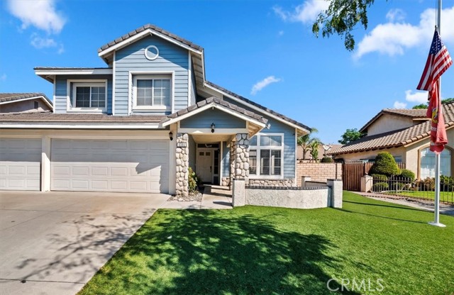 Detail Gallery Image 2 of 26 For 6364 Wellesley Ct, Chino,  CA 91710 - 5 Beds | 3 Baths