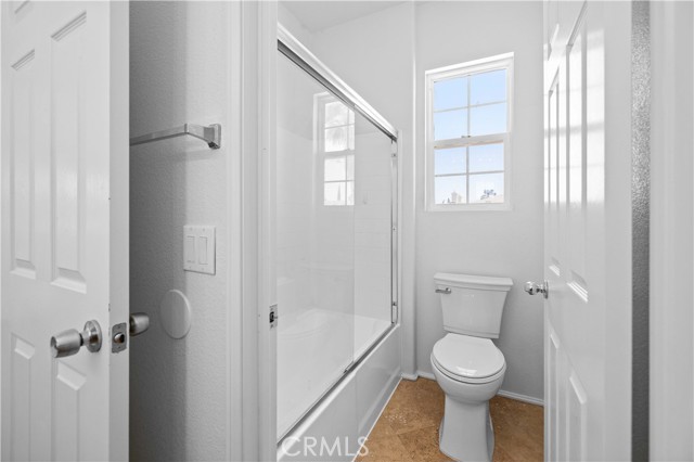 Detail Gallery Image 23 of 29 For 39221 Chantilly Ln, Palmdale,  CA 93551 - 5 Beds | 4 Baths