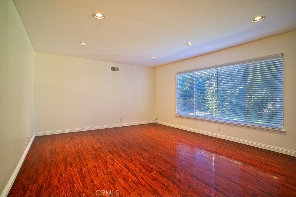 MLS #PW25245380 image #7