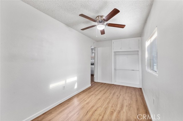 207 E 5th Street, Beaumont CA: https://media.crmls.org/medias/bdc28044-826d-41ff-a965-fb8d57369069.jpg