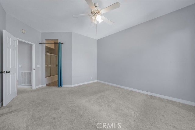 11544 Treeview Court, Moorpark CA: https://media.crmls.org/medias/bdc2f0cf-b89a-4e16-be7c-2c85ee24598a.jpg