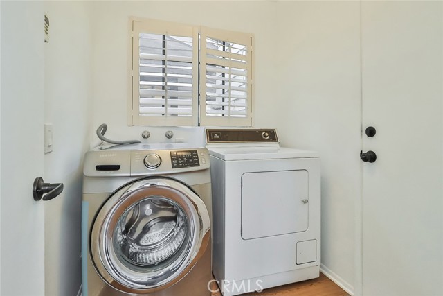 Detail Gallery Image 22 of 50 For 9419 Brightwood Ct, Northridge,  CA 91325 - 4 Beds | 2/1 Baths