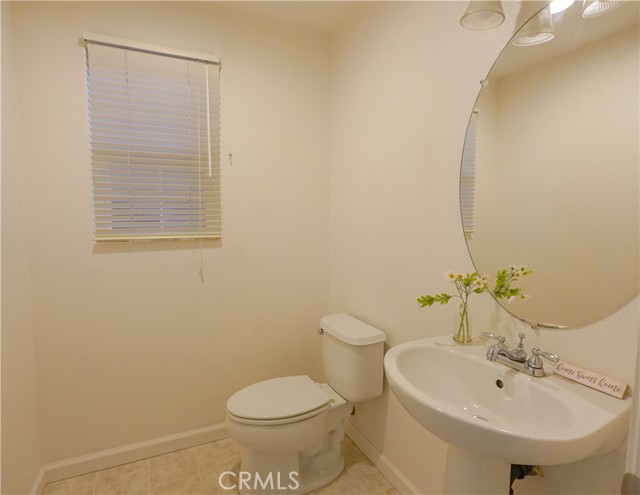 Detail Gallery Image 5 of 16 For 4210 Berryesa Ave, Merced,  CA 95348 - 2 Beds | 2/1 Baths