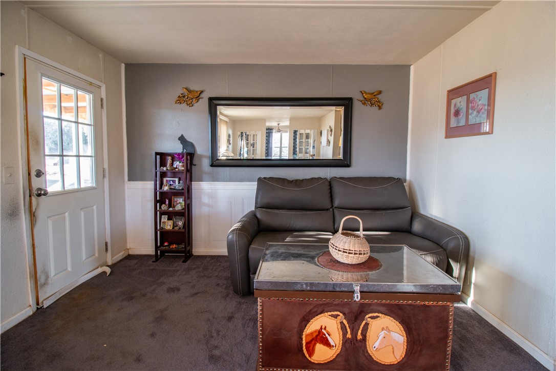 Detail Gallery Image 6 of 36 For 24664 Chimanimani Ct, Tehachapi,  CA 93561 - 2 Beds | 2 Baths