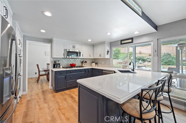 710 W Country Hills W Drive, La Habra CA: https://media.crmls.org/medias/bdc3c38d-ddc3-4661-bba2-5b81c3ea69d7.jpg