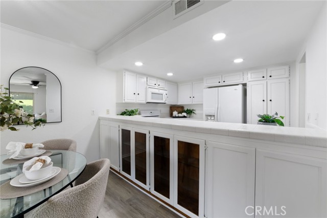 Detail Gallery Image 7 of 35 For 880 Ardmore Cir, Redlands,  CA 92374 - 3 Beds | 2 Baths