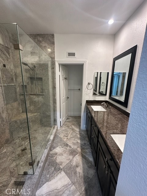Detail Gallery Image 15 of 16 For 148 Woodburne #87,  Newport Beach,  CA 92660 - 2 Beds | 2 Baths