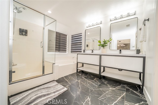 Detail Gallery Image 33 of 49 For 43955 Campo, Indio,  CA 92203 - 6 Beds | 2/1 Baths