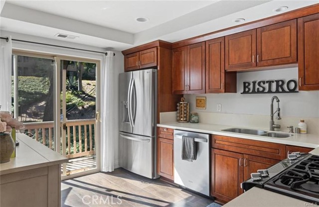 26576 Mambrino, Mission Viejo CA: https://media.crmls.org/medias/bdc661db-f2e3-4ee0-830b-e0ed59be3d96.jpg