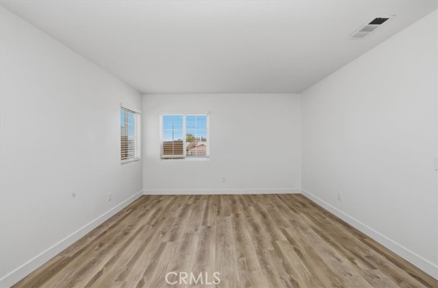 Detail Gallery Image 25 of 41 For 12722 2nd, Victorville,  CA 92395 - 5 Beds | 3 Baths