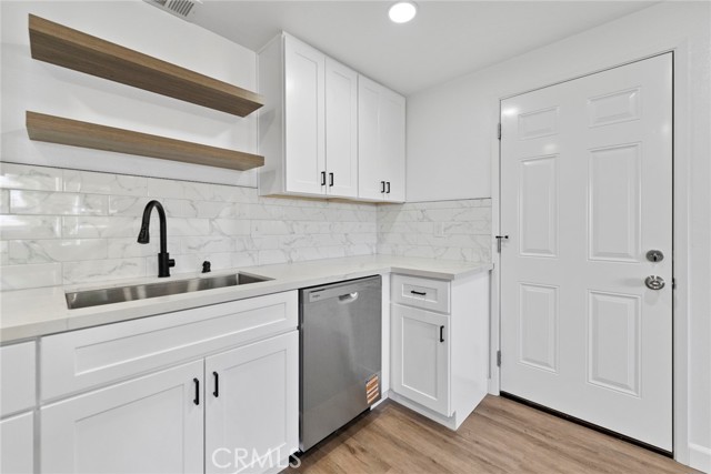 Detail Gallery Image 13 of 37 For 9352 Olive St, Fontana,  CA 92335 - 3 Beds | 2 Baths