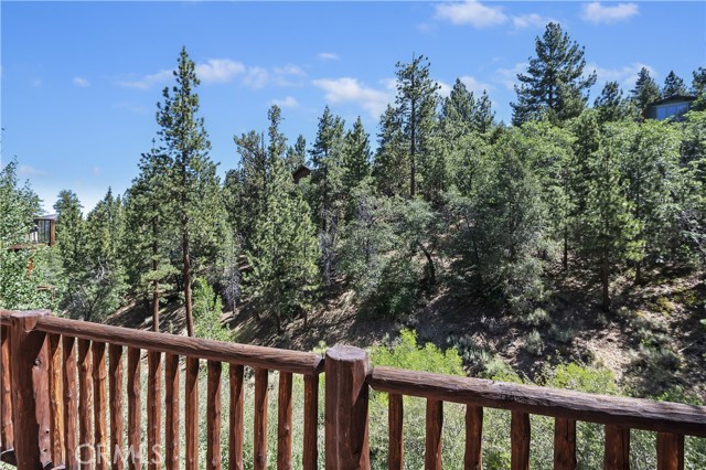 1212 S Minton Avenue, Big Bear City CA: https://media.crmls.org/medias/bdc72a2b-1f50-48f6-8ce5-9ea1c2afd757.jpg