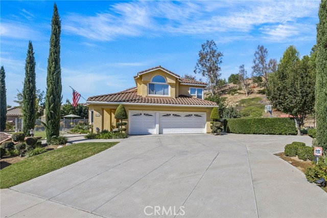Detail Gallery Image 4 of 32 For 3865 San Antonio Rd, Yorba Linda,  CA 92886 - 5 Beds | 4 Baths