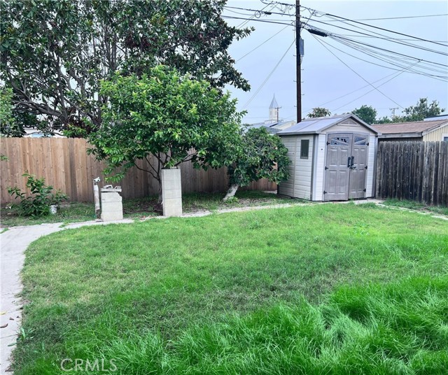 Detail Gallery Image 16 of 16 For 4515 W 137th, Hawthorne,  CA 90250 - 5 Beds | 4 Baths