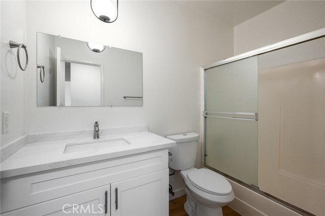 1707 Pacific Coast Highway, Hermosa Beach, California 90254, 1 Bedroom Bedrooms, ,1 BathroomBathrooms,Residential,For Sale,Pacific Coast Highway,SB26076902