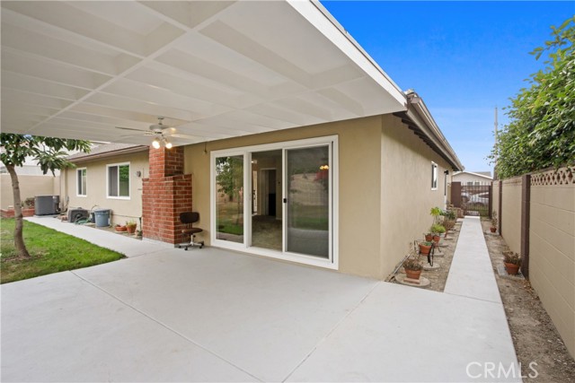 Detail Gallery Image 15 of 16 For 3671 La Colmena Way, Los Alamitos,  CA 90720 - 3 Beds | 2 Baths