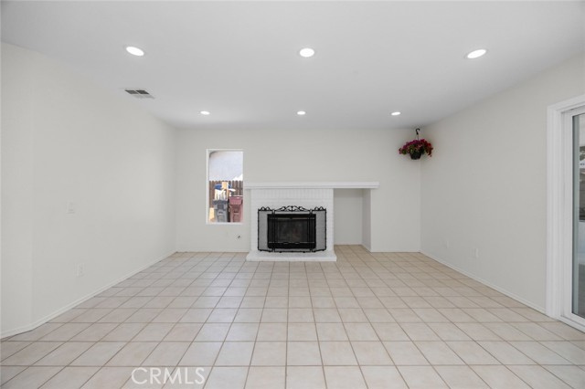 Image 13 of 46 For 16810 Mediterranean Drive