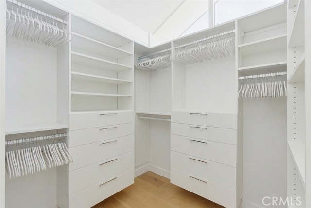 Detail Gallery Image 19 of 36 For 258 Walnut, Newport Beach,  CA 92663 - 3 Beds | 2 Baths