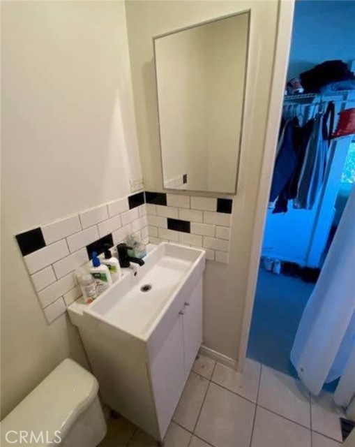 356 Gless Street, Los Angeles CA: https://media.crmls.org/medias/bdcb8187-6533-4f17-b3c6-e193cdd64594.jpg
