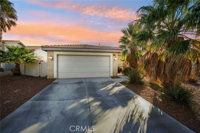 Detail Gallery Image 1 of 24 For 8526 Great Smokey Ave, Desert Hot Springs,  CA 92240 - 3 Beds | 2 Baths