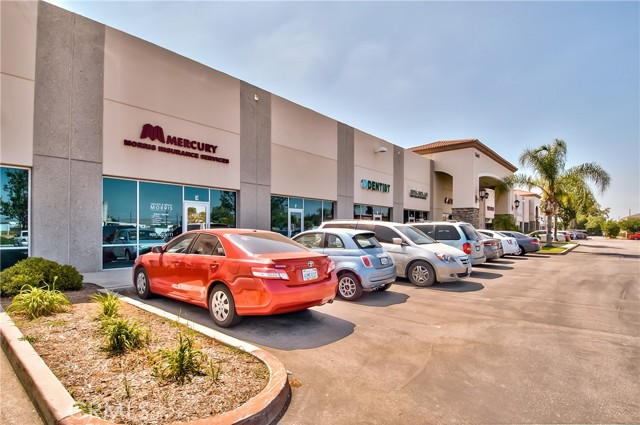 13641 Central Avenue, Chino, California 91710, ,Commercial Lease,For Rent,13641 Central Avenue,CRIV25025842