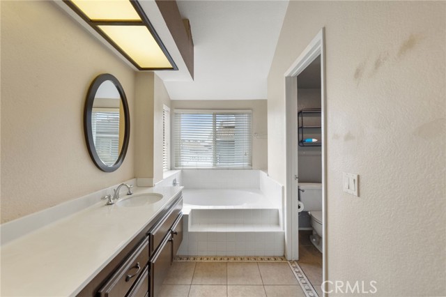 23573 Spindle Way, Murrieta CA: https://media.crmls.org/medias/bdcd5024-7122-4bfa-bbe9-c57d870d131e.jpg
