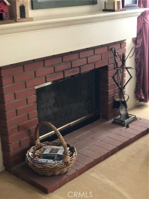 Detail Gallery Image 16 of 24 For 22636 Cardiff, Saugus,  CA 91350 - 3 Beds | 3 Baths