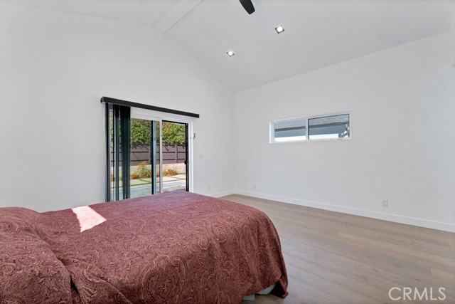 Detail Gallery Image 35 of 54 For 4941 Hesperia Ave, Encino,  CA 91316 - 5 Beds | 4 Baths