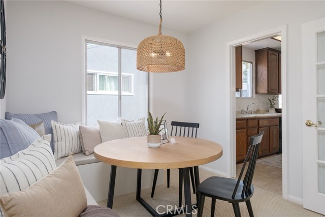 Breakfast Nook/Kitchen Entry