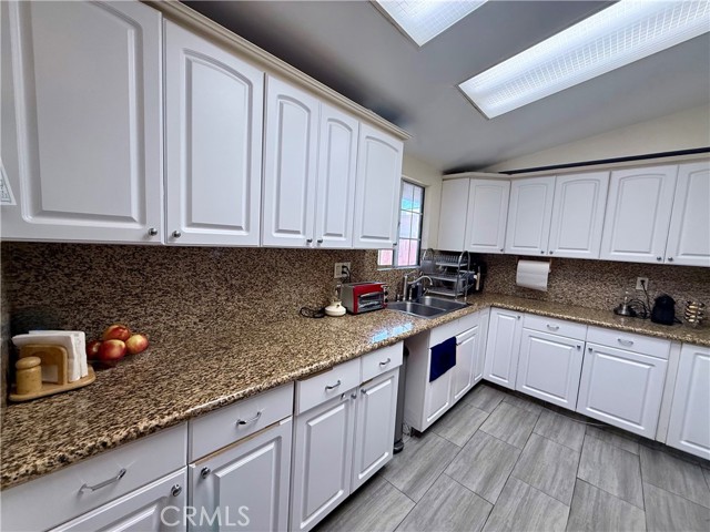 Detail Gallery Image 7 of 14 For 816 Delay Ave, Glendora,  CA 91740 - 3 Beds | 2 Baths