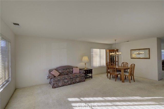 Detail Gallery Image 11 of 34 For 1283 Stephanie, Corona,  CA 92882 - 4 Beds | 2/1 Baths