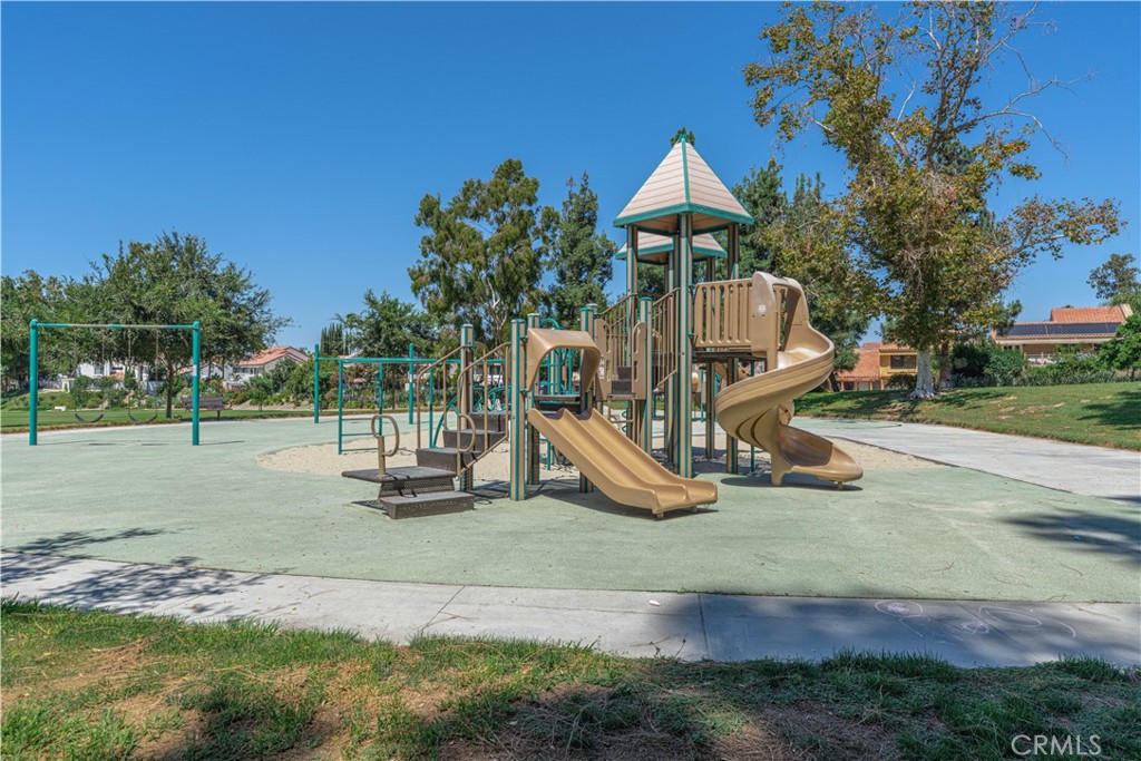 25901 Toluca Court