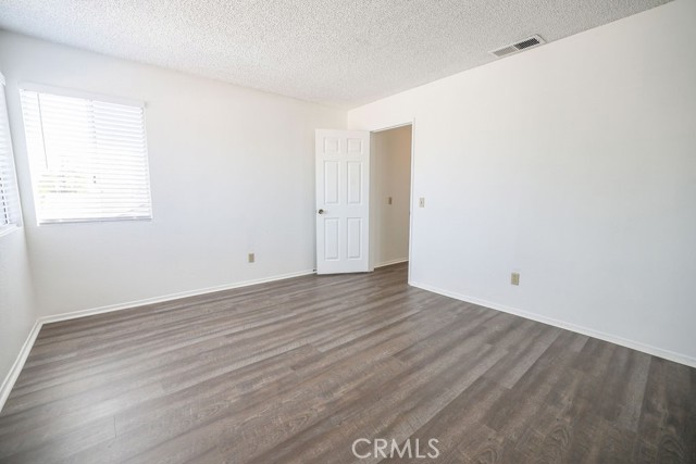 Image 28 of 58 For 11659 Valle Lindo