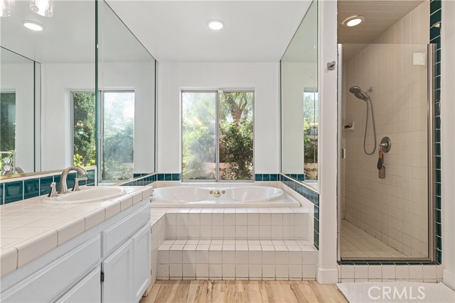 35356 Sierra Vista Drive, Agua Dulce CA: https://media.crmls.org/medias/bdcff6a0-0bed-4a53-b254-88d7390cbce1.jpg