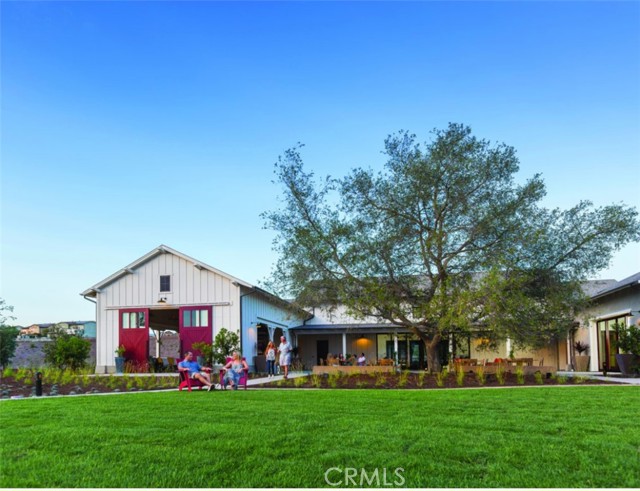 126 Luneta Lane, Rancho Mission Viejo CA: https://media.crmls.org/medias/bdd05ff5-1e1a-4e9c-9c43-9996efd5d875.jpg