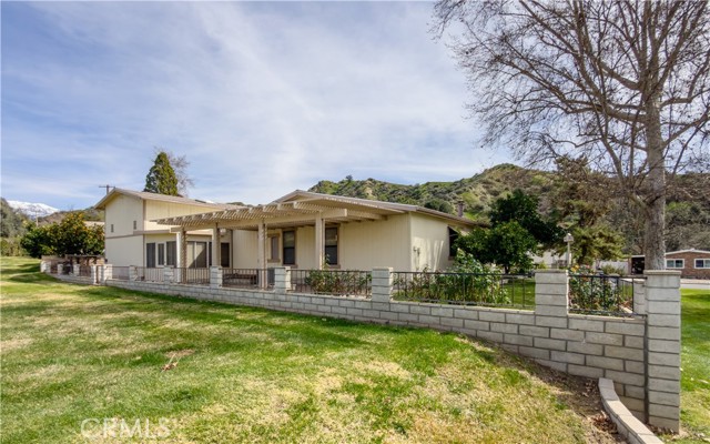 Detail Gallery Image 14 of 73 For 9465 Sharon Way, Calimesa,  CA 92320 - 3 Beds | 2 Baths