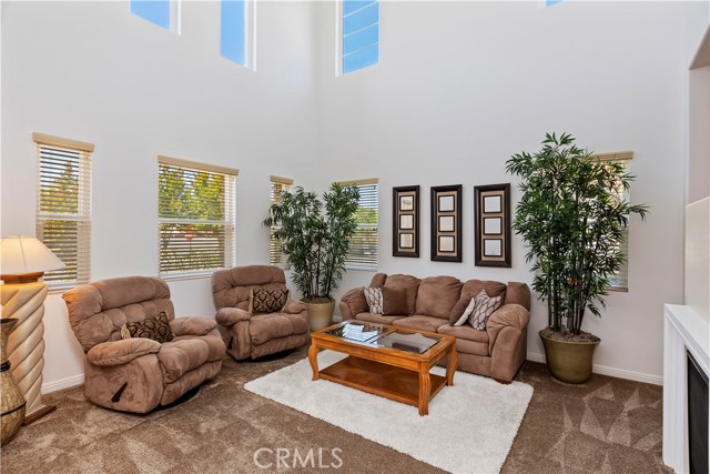 Detail Gallery Image 11 of 61 For 16658 S Peak Ct, Riverside,  CA 92503 - 4 Beds | 3/1 Baths