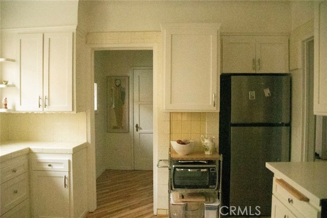 1054 South Corning photo 7