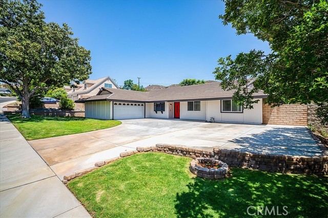Detail Gallery Image 3 of 34 For 5557 Wentworth Dr, Riverside,  CA 92505 - 4 Beds | 2 Baths