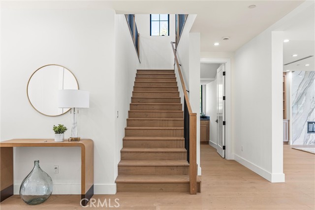 Detail Gallery Image 27 of 51 For 5258 Lemona Ave, Sherman Oaks,  CA 91411 - 4 Beds | 5 Baths